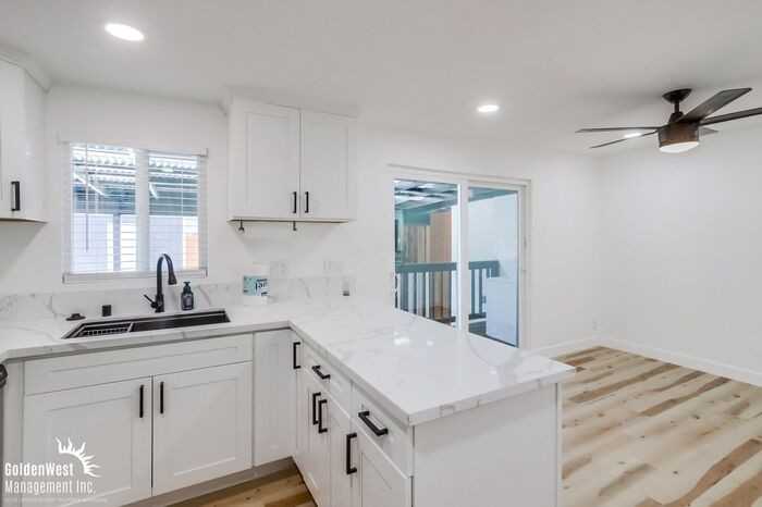 2313 Di Foss St - Photo 6 of 15