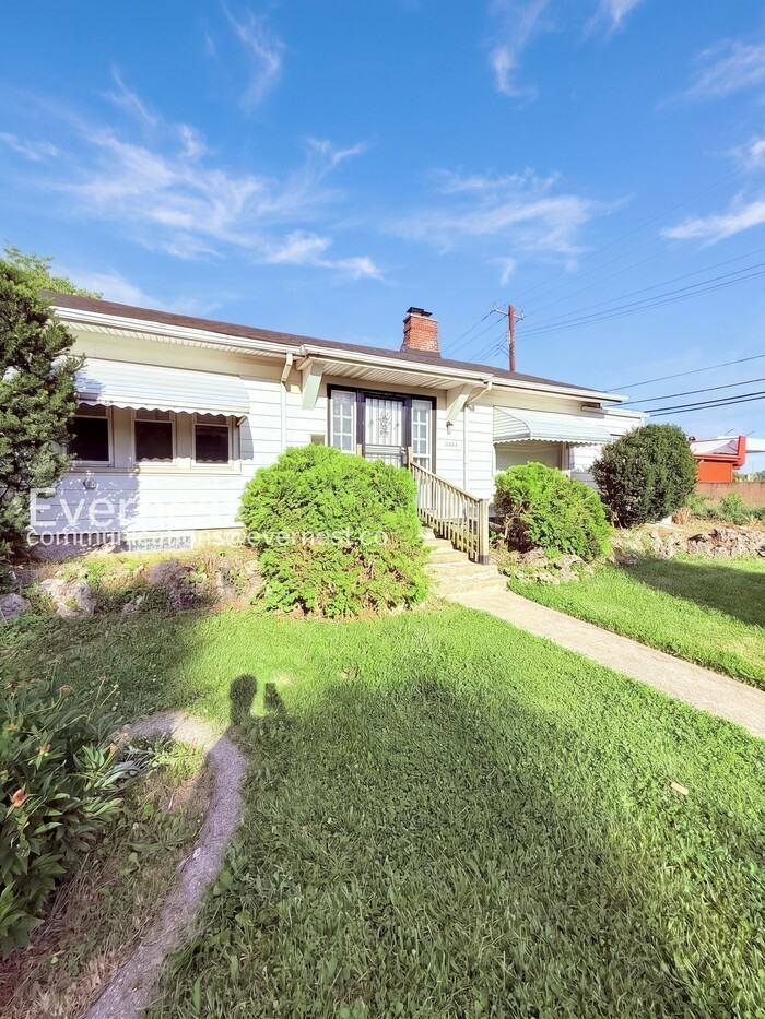 11634 Ashton Ave - Photo 2 of 27
