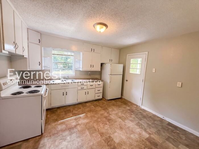 1536 17th St Sw - Photo 3 of 25