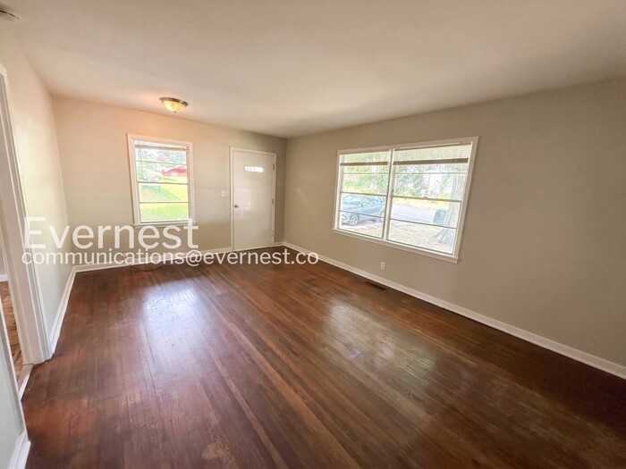 1536 17th St Sw - Photo 5 of 25