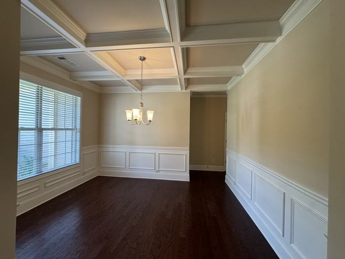 836 Westmoreland Ln - Photo 2 of 17