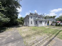 1933 River Rd - Photo 1 of 1
