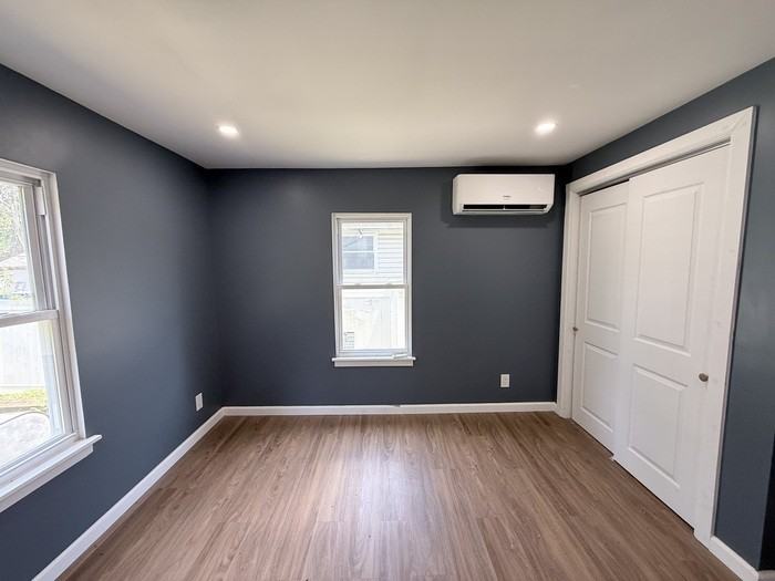 1933 River Rd - Photo 6 of 33