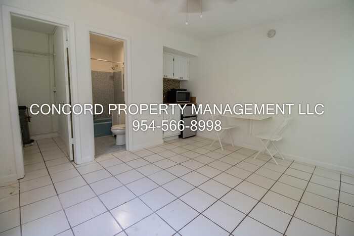 1411 Sw 2nd St #4 - Photo 2 of 8