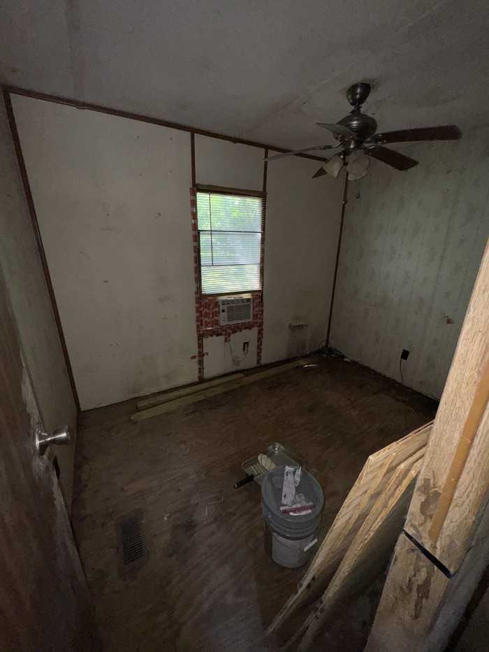 1235 Paul Ln - Photo 5 of 13