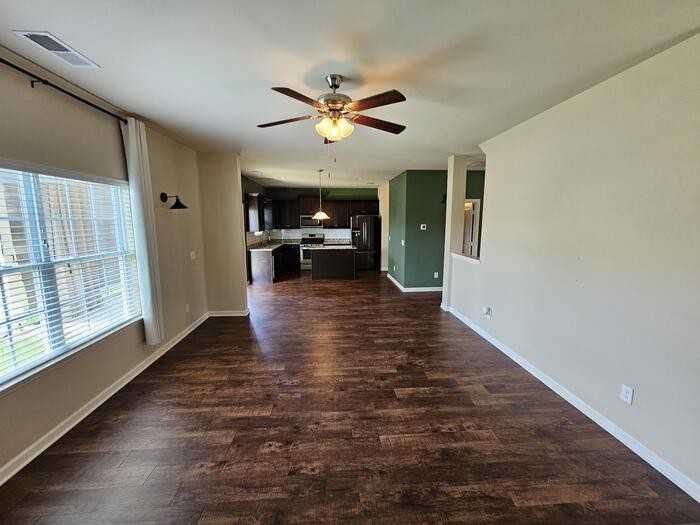 502 Eagles Rest Dr - Photo 6 of 27