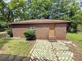 featured image of 9825 Maple Ln