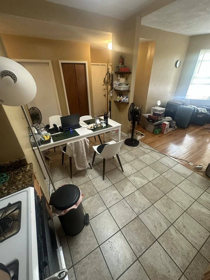 9 Shepherd Ave #2 - Photo 2 of 32