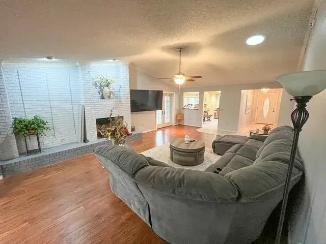 3998 Cypress Lndg E #NA - Photo 3 of 14