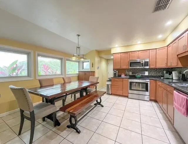 3998 Cypress Lndg E #NA - Photo 4 of 14