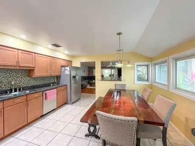 3998 Cypress Lndg E #NA - Photo 5 of 14