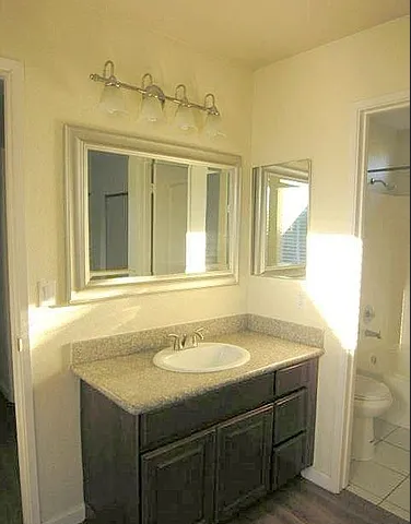 2273 Burgundy Way #NA - Photo 6 of 10