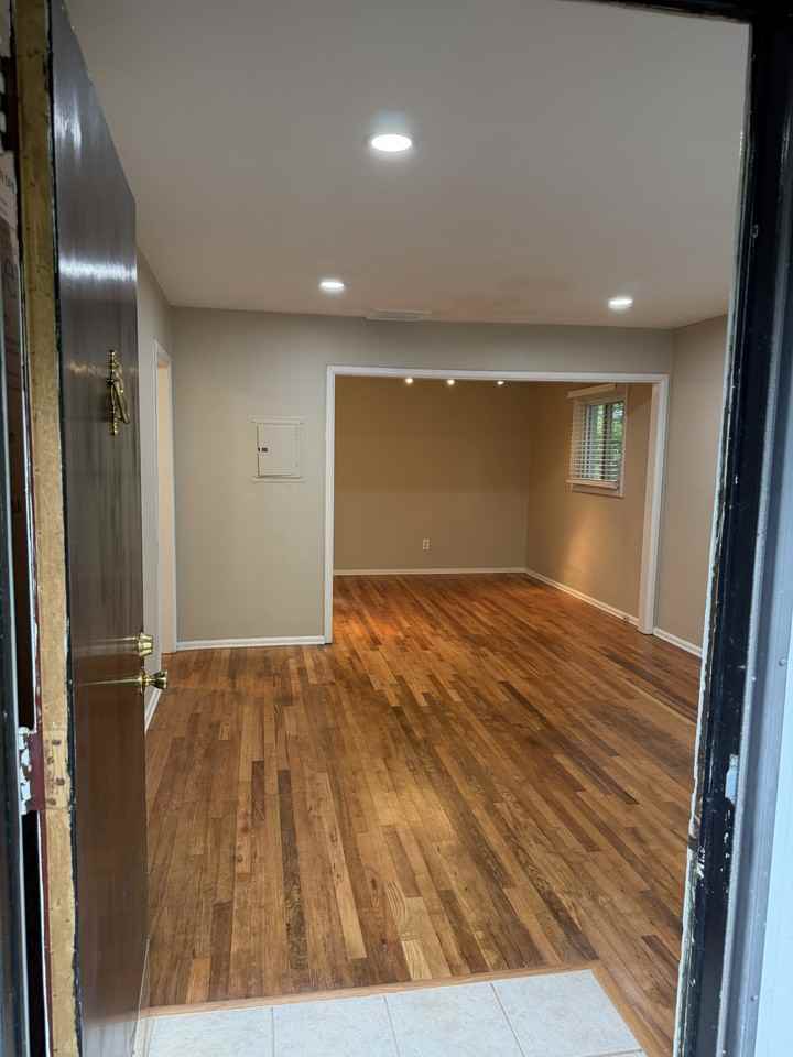 1078 Palafox Dr Ne #NA - Photo 3 of 9