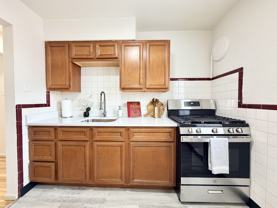 7180 Jamieson Ave #2W - Photo 1 of 1