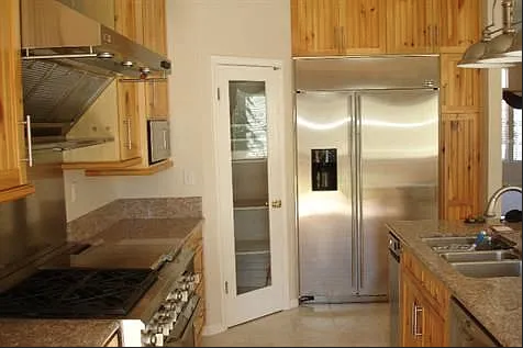 3767 Doral Dr #NA - Photo 5 of 9