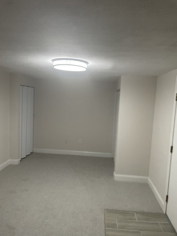 48 Ramsgate Rdg #48 - Photo 2 of 10