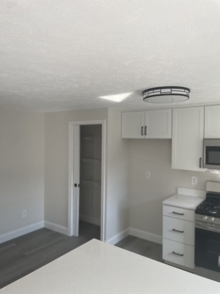 48 Ramsgate Rdg #48 - Photo 5 of 10
