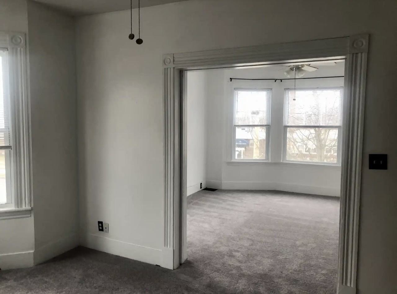 32 Lincoln St #2 - Photo 7 of 10