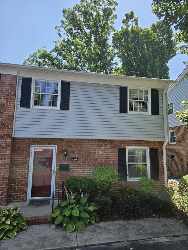 815 Edwards Rd #72A