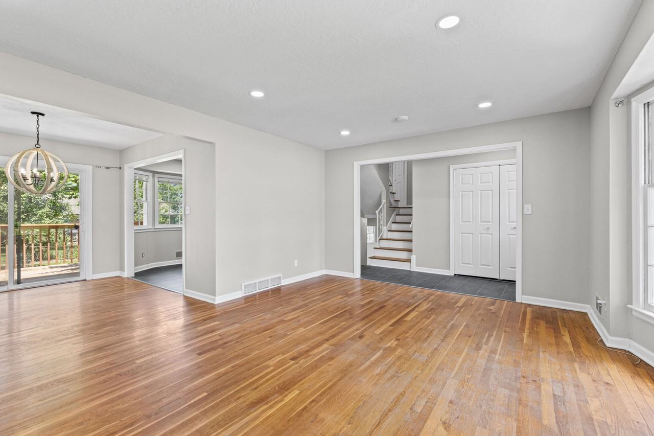 3806 Birchwood Dr #NA - Photo 5 of 40