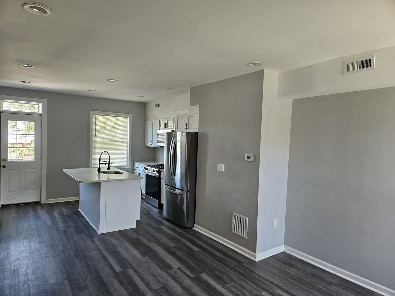 3410 Elmora Ave #NA - Photo 3 of 11