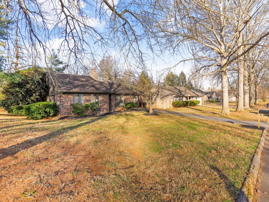 1413 Willow Crossing Dr #NA - Photo 2 of 24