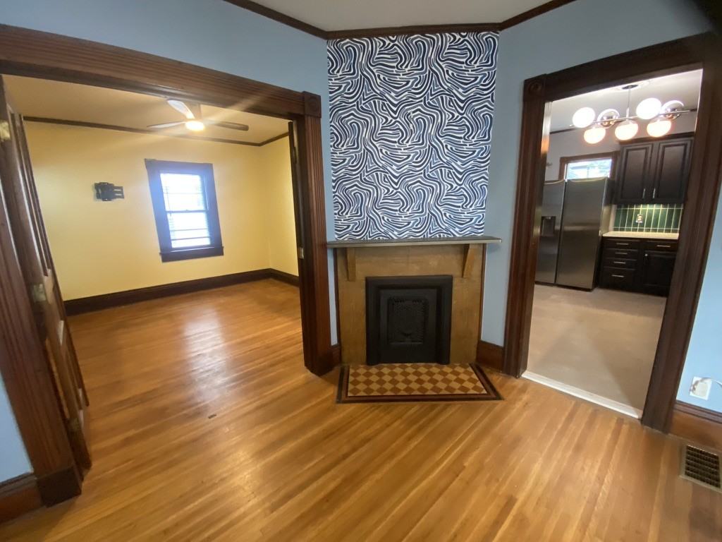 65 Amherst St - Photo 2 of 30