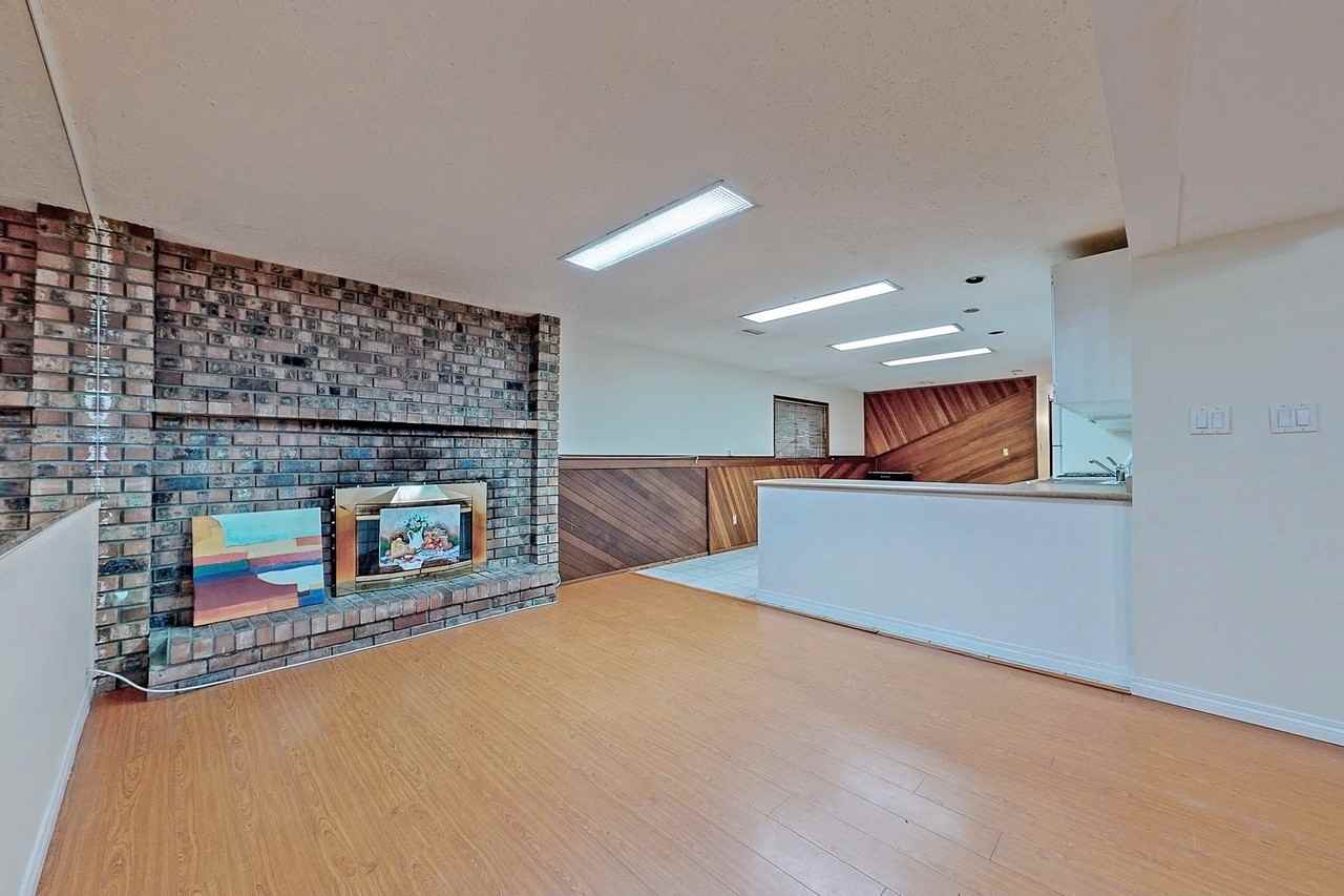 768 Como Lake Avenue - Photo 4 of 24