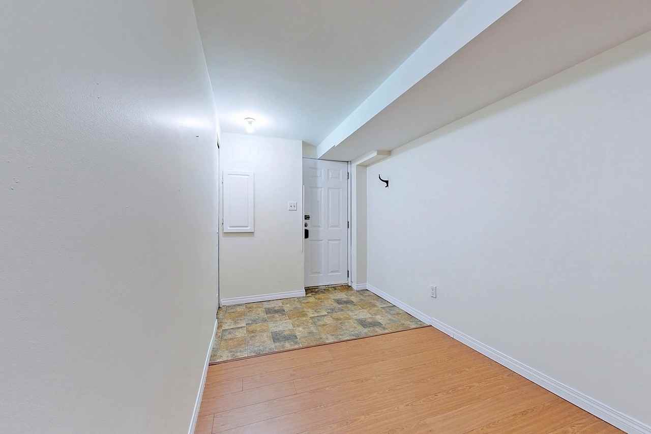 768 Como Lake Avenue - Photo 6 of 24