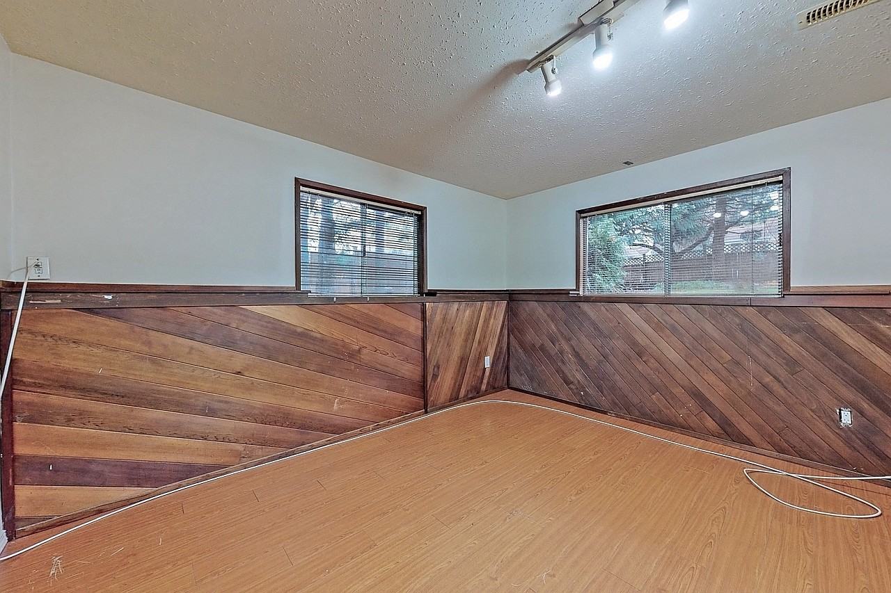 768 Como Lake Avenue - Photo 7 of 24