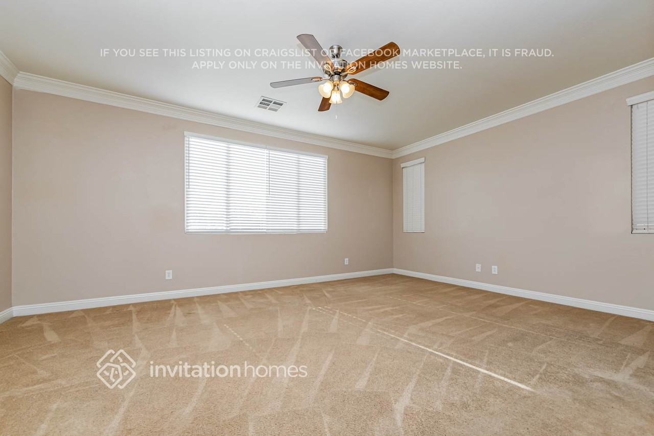 7716 Turtle Haven Ct - Photo 7 of 18