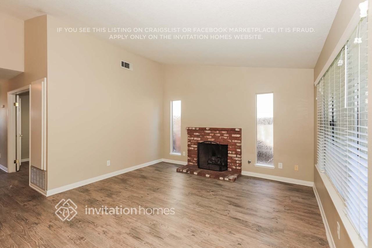12771 Tehama Cir - Photo 5 of 17