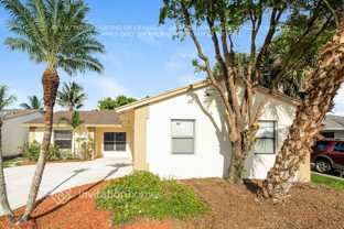 5646 Lincoln Cir E - Photo 1 of 1