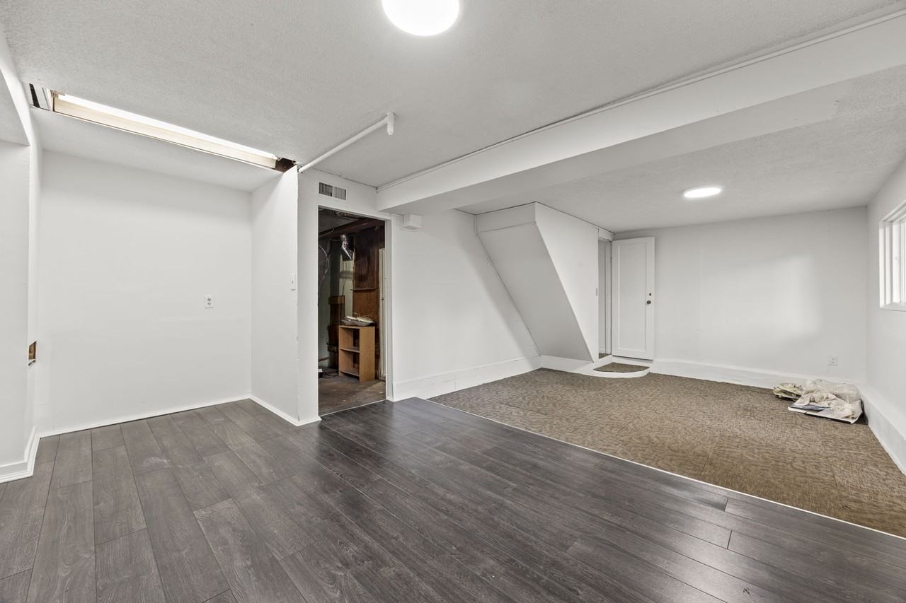 4736 Knight Street - Photo 8