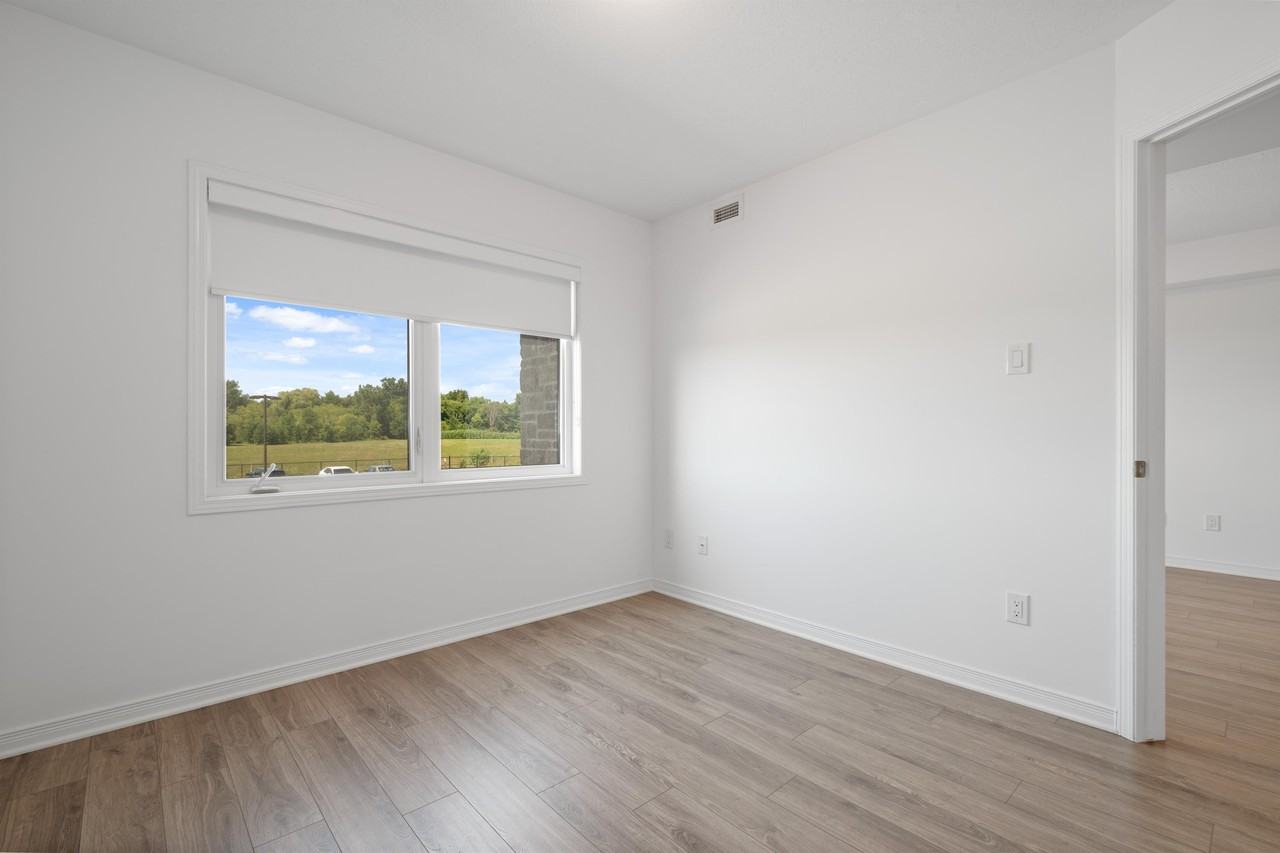 160 Whispering Winds Way - Photo 5 of 13
