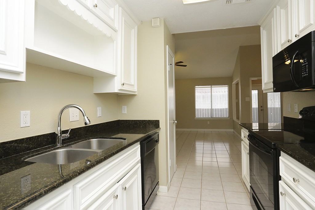 12706 Monaco Rd #1 - Photo 5 of 20
