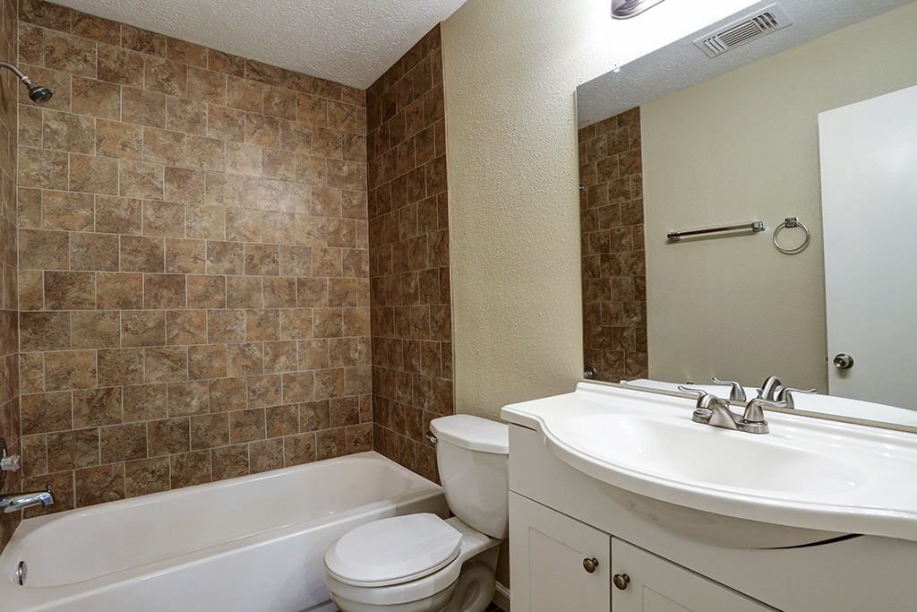 12706 Monaco Rd #1 - Photo 6 of 20