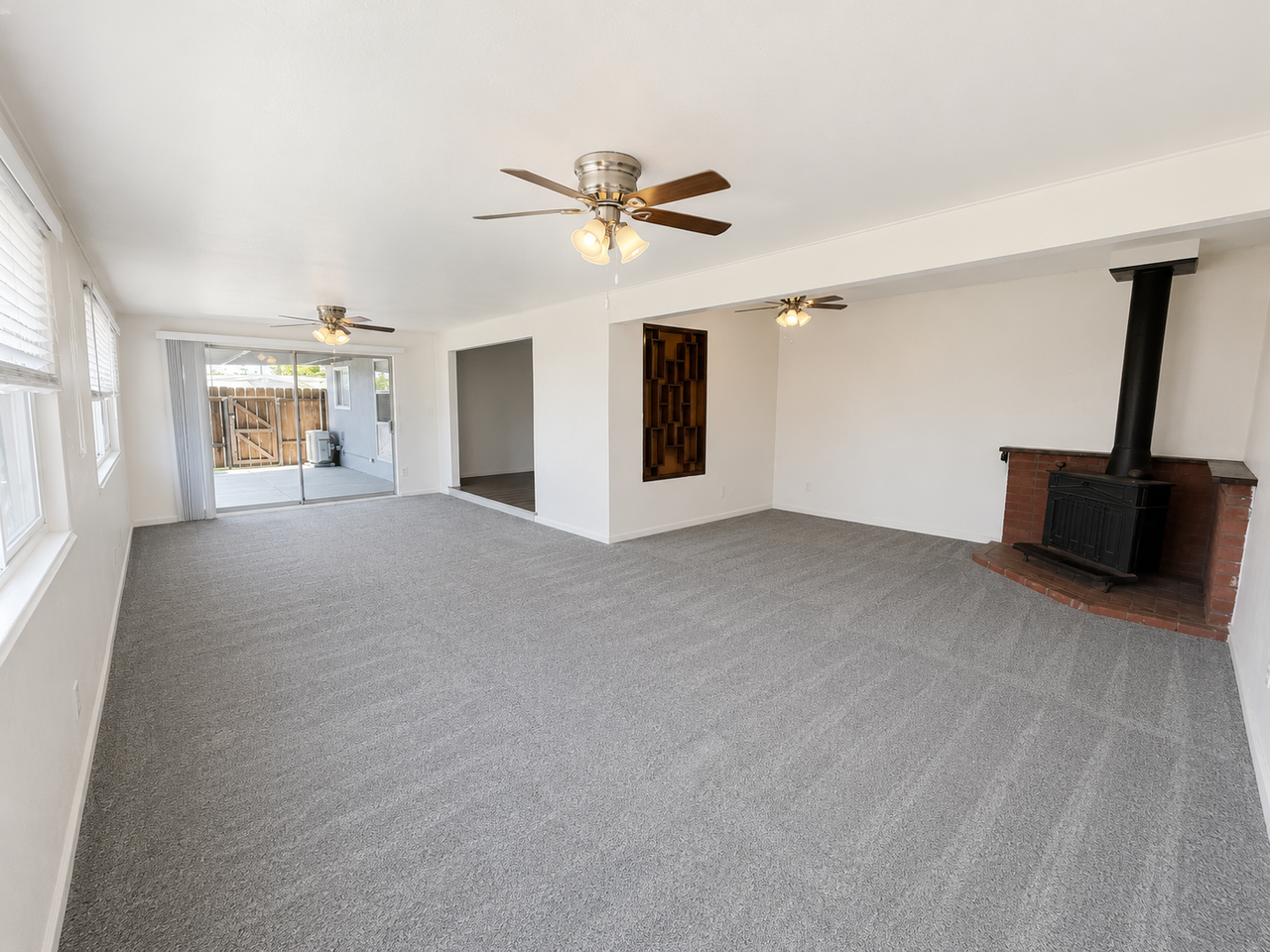 1201 Holly Ave #1 - Photo 4 of 12