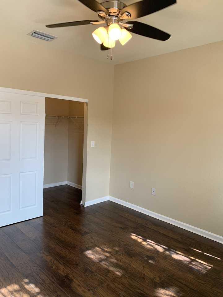 3223 Nw 31st Ter #1 - Photo 7 of 46