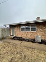 featured image of 4208 Middlebury Ave #1