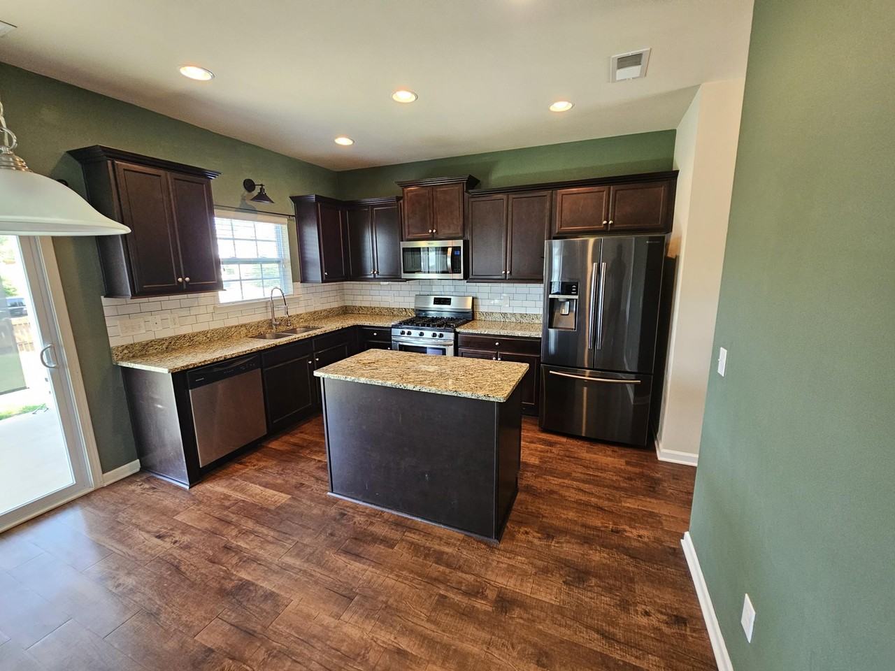 502 Eagles Rest Dr #1 - Photo 5 of 27