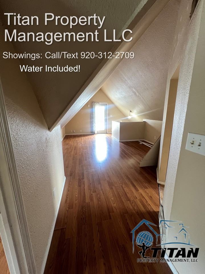 404 W Winneconne Ave #3 - Photo 2 of 10