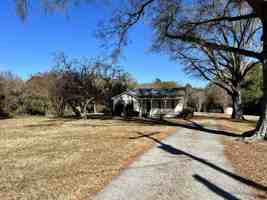featured image of 9532 Harwood Ln #1