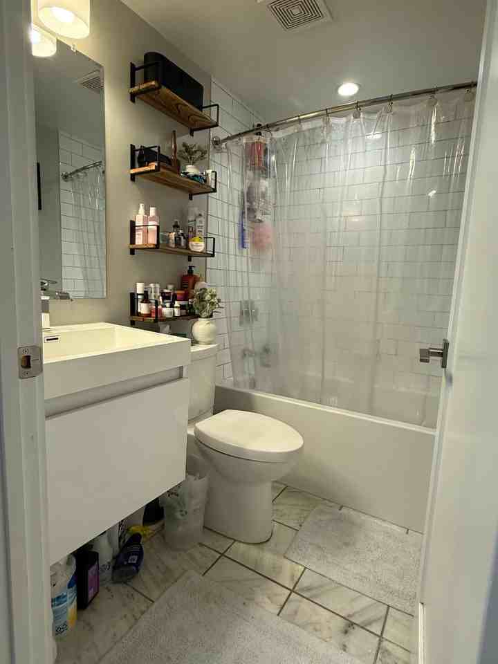 1516 K St Se - Photo 3 of 4