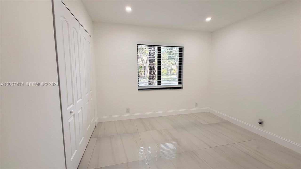 36 Chestnut Circle - Photo 5 of 10