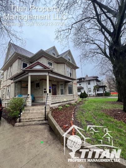 343 E Division St #1