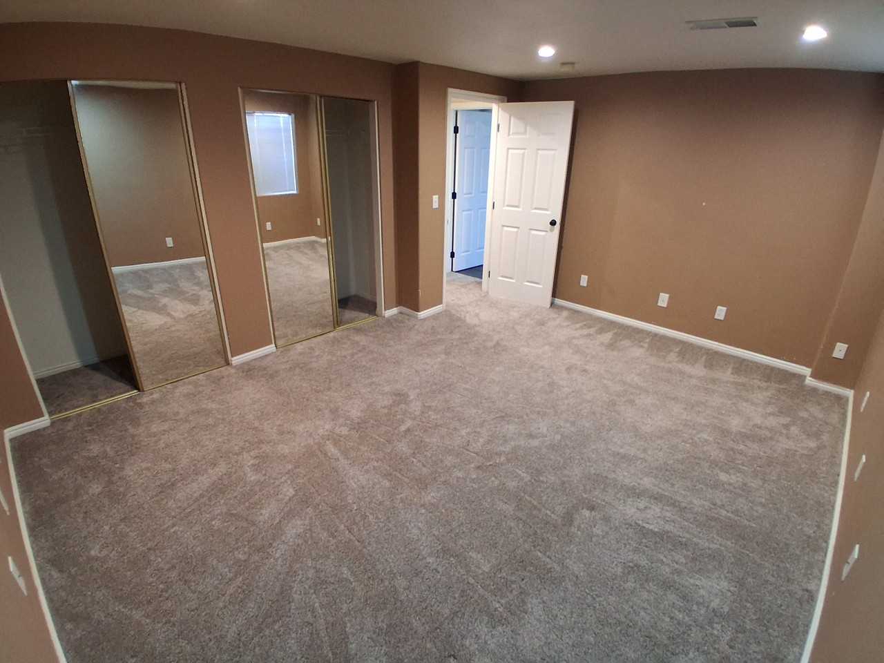 1468 North 125 EastBasement #1 - Photo 4 of 16