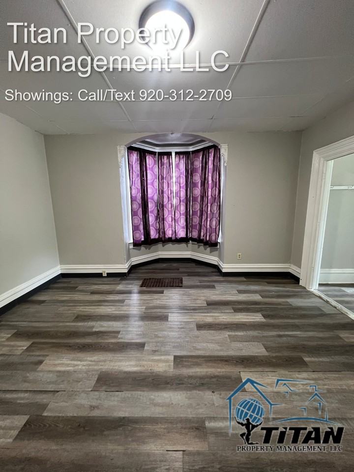608 Otter Ave #1 - Photo 2 of 10