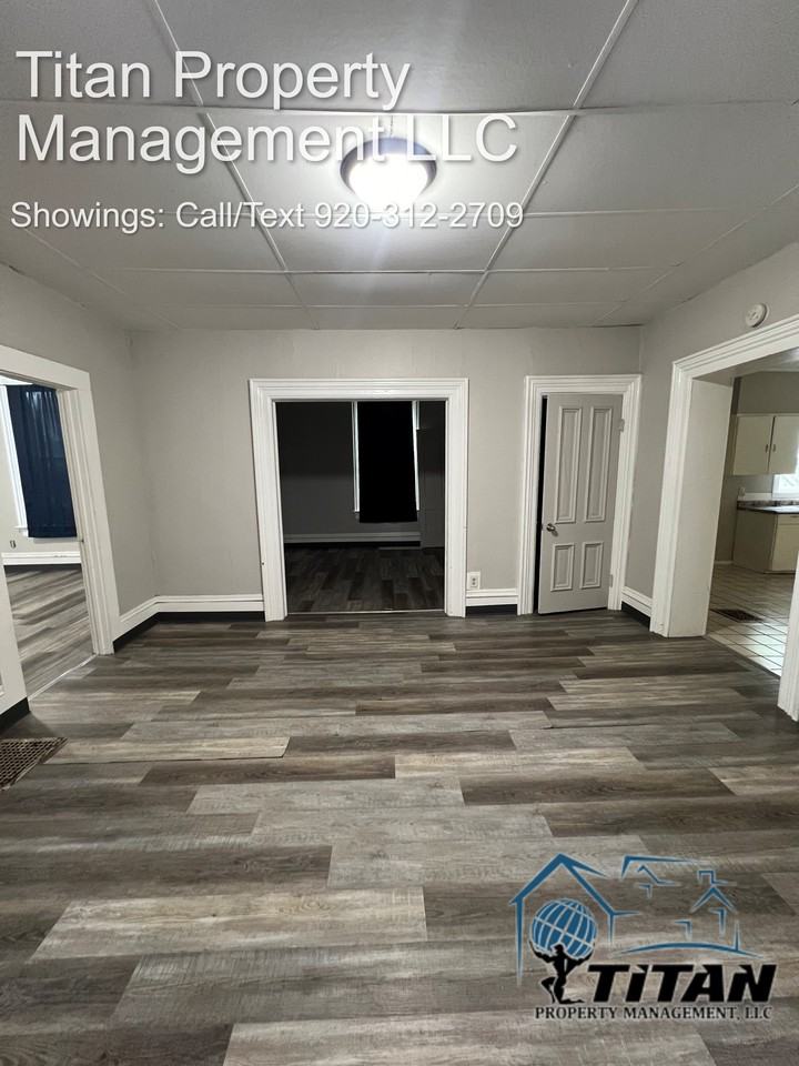 608 Otter Ave #1 - Photo 3 of 10
