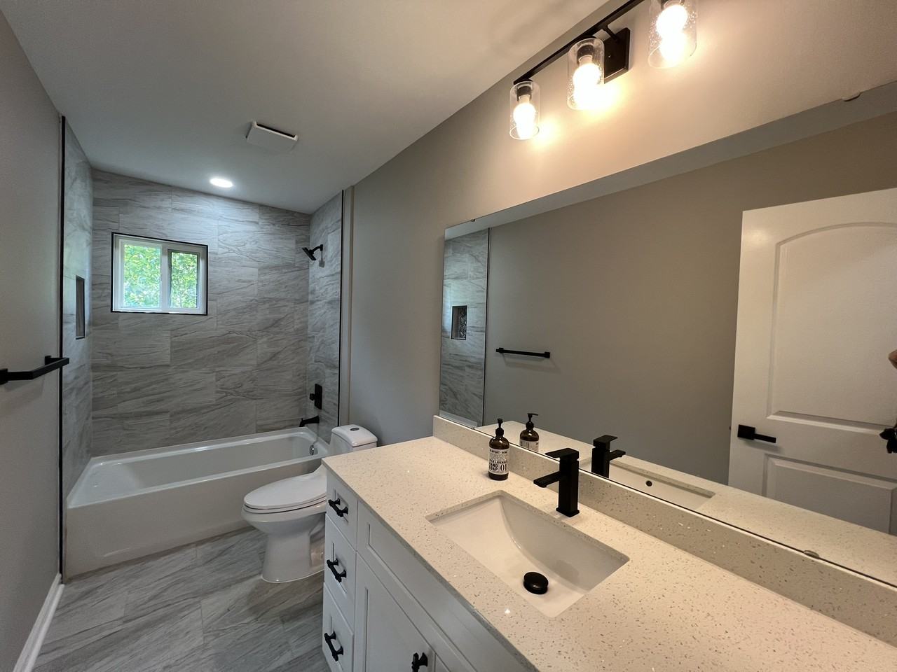 11405 Cresthill Dr #1 - Photo 7 of 50